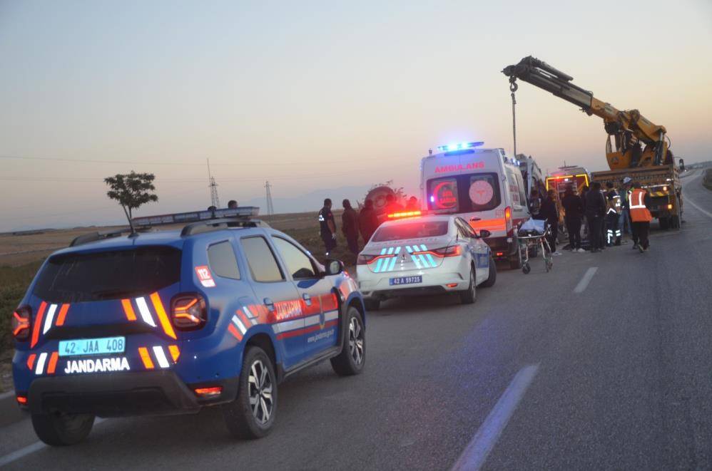 Konya’da kaza! Ekipler, sıkışan yaralılar için zamanla yarıştı 3